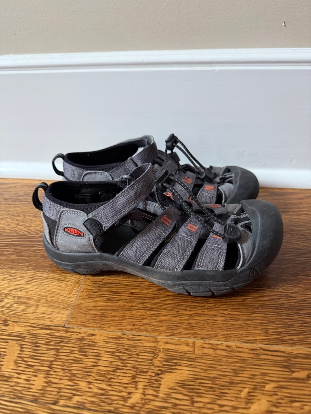 Kids Keen Sport Shoes - Picture 4 of 5